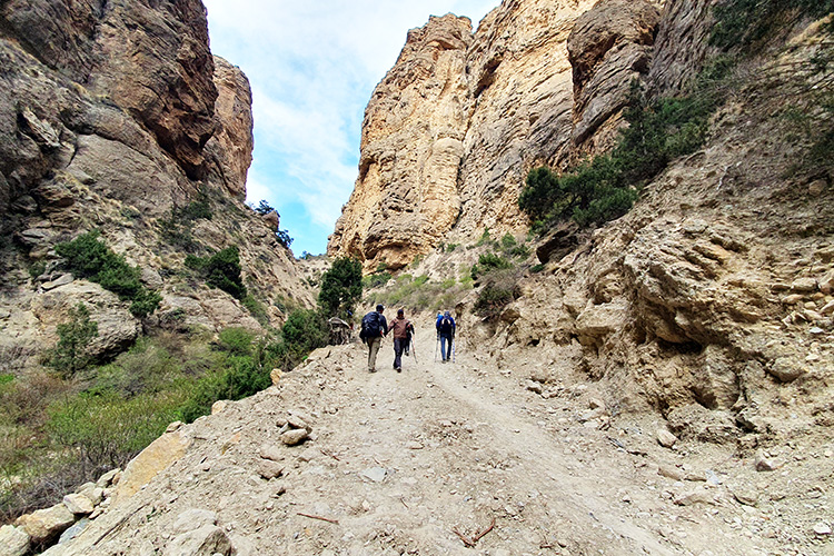 Upper Mustang Trekking